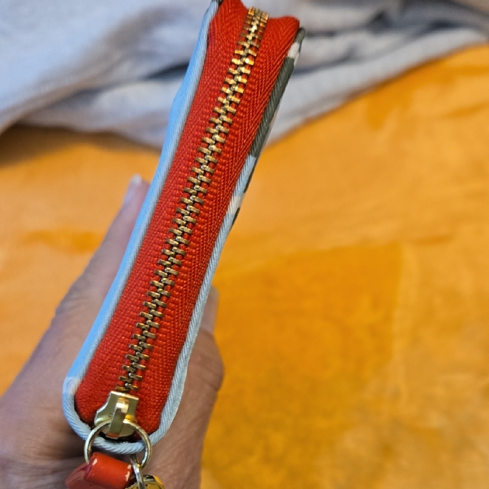 Fossil Turtle Wallet - Picture 4 of 9